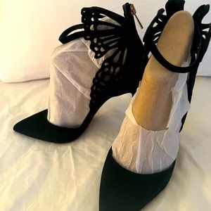 COPY - Eye catching high heels shoes with butterfly detail on the back